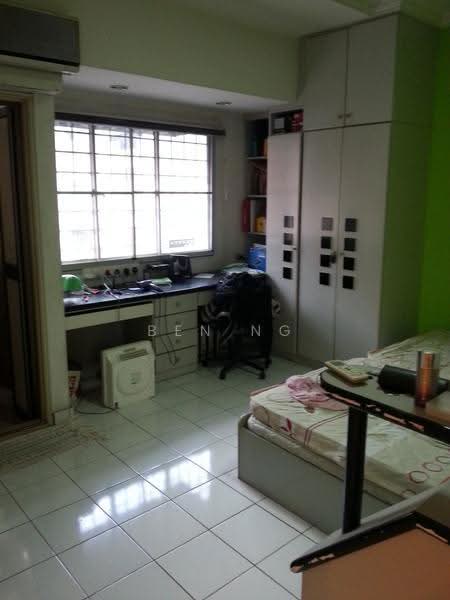 Pangsapuri untuk Dijual di Pangsapuri Sri Cempaka - Ben Ng - Bedroom - PropertyGuru.com.my