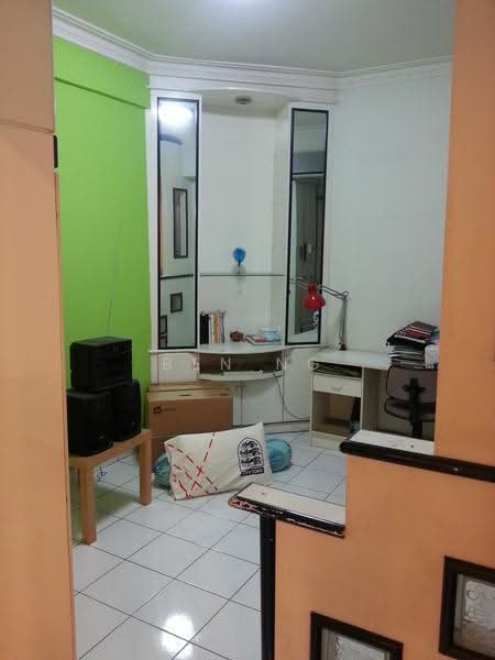 Pangsapuri untuk Dijual di Pangsapuri Sri Cempaka - Ben Ng - Study - PropertyGuru.com.my