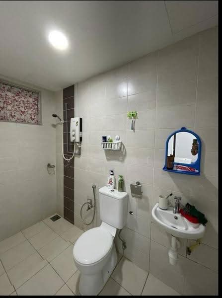 Service Residence for Rent at One South - Vincent Chye - Bathroom - PropertyGuru.com.my