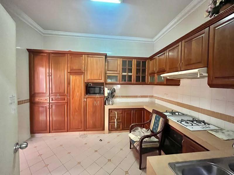 Rumah Banglo untuk Dijual di Kuala Selangor (Selangor) - Faliyana binti Muda - Kitchen - PropertyGuru.com.my
