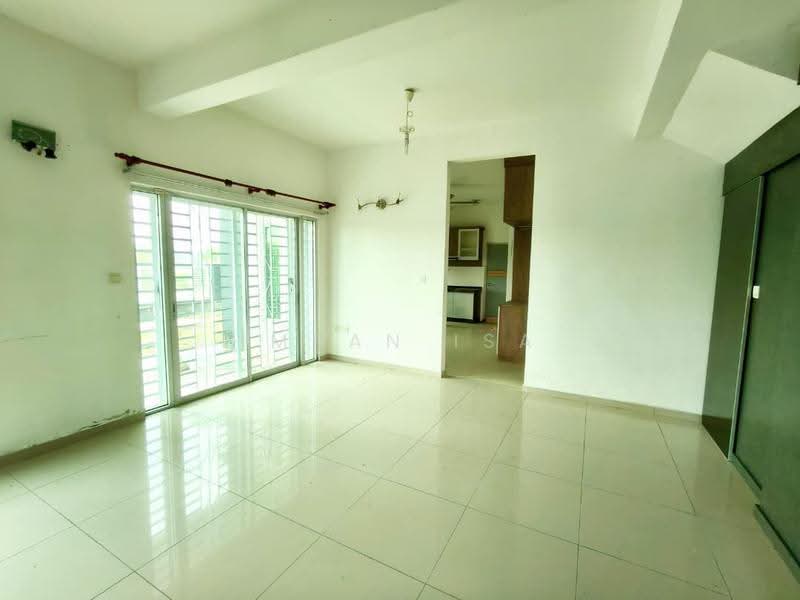 2-storey Terraced House for Sale in Nusari Aman 2 (Labu) - Imran Isa - Living Room - PropertyGuru.com.my
