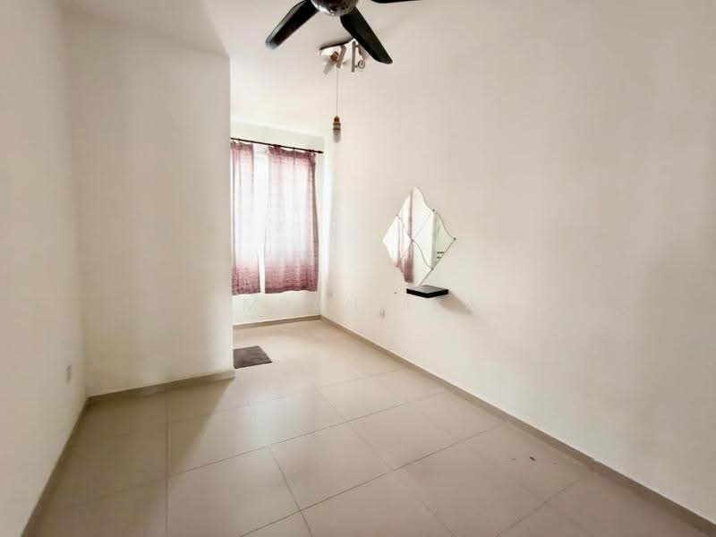 2-storey Terraced House for Sale in Nusari Aman 2 (Labu) - Imran Isa - Interior - PropertyGuru.com.my