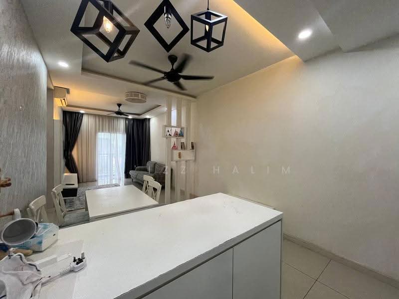 Service Residence for Sale at Savanna Executive Suite @ Southville City - Mu'izz Halim - Living Room - PropertyGuru.com.my