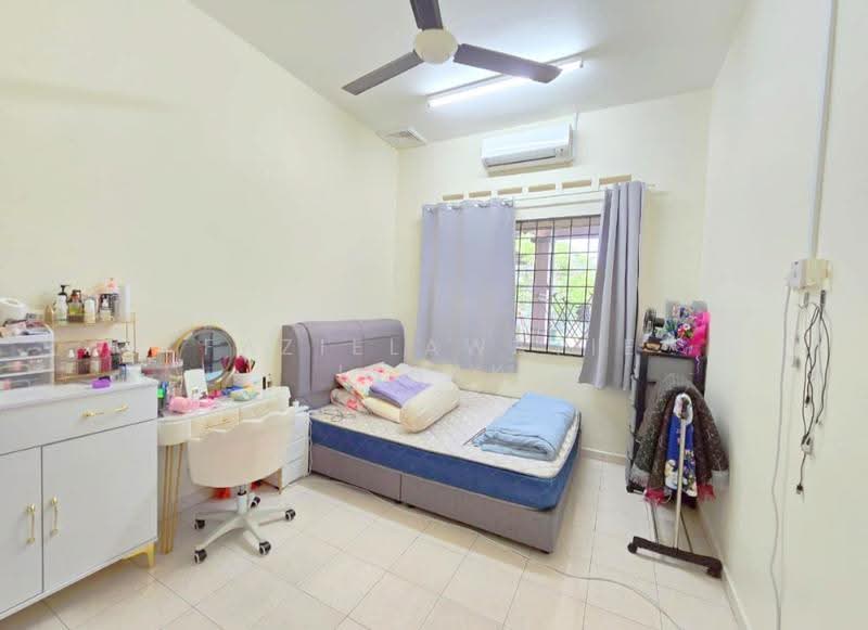 1-storey Terraced House for Sale in Rompin (Pahang) - Fazielawatie Ishak - PropertyGuru.com.my