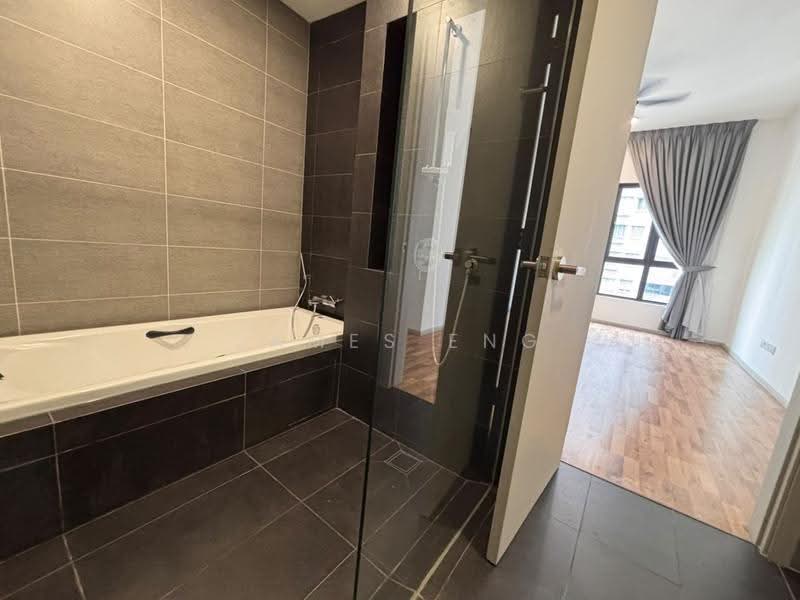 Condominium for Rent at Sunway Mont Residences - James Eng - Bathroom - PropertyGuru.com.my