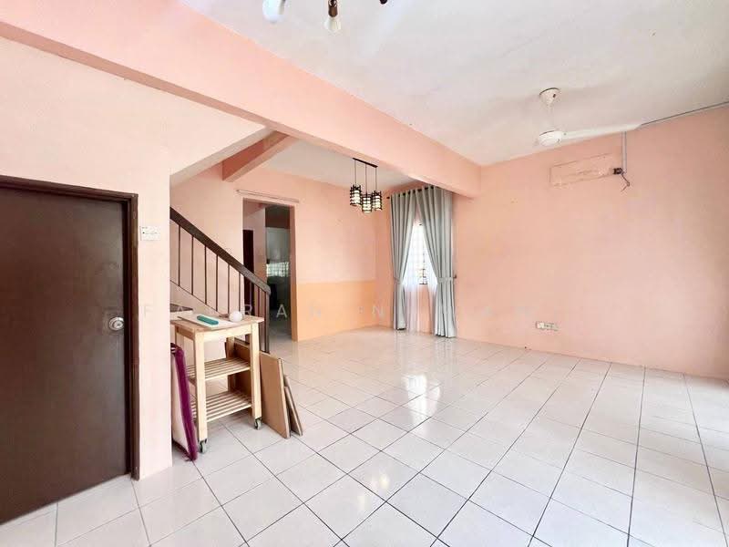Rumah Teres 2-Tingkat untuk Dijual di Seri Kembangan (Selangor) - Fauran Nawawi - PropertyGuru.com.my