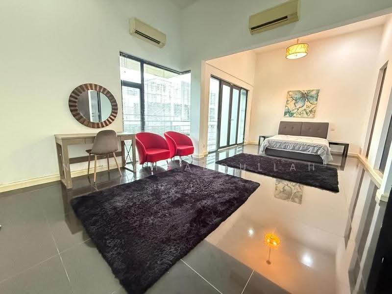 Bungalow House for Sale in Perdana Lakeview East (Cyberjaya) - Nadiah Abdullah - Bedroom - PropertyGuru.com.my