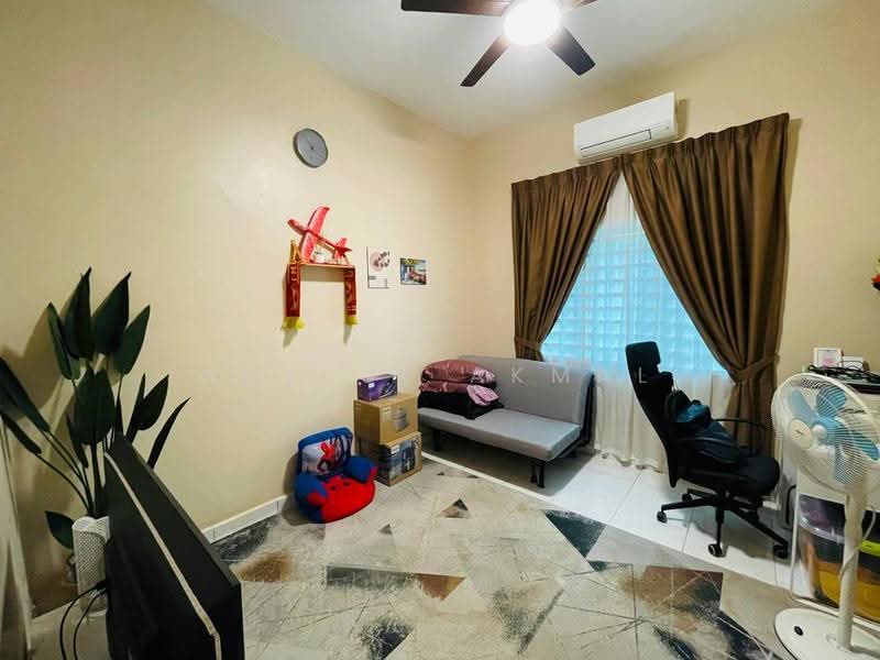Rumah Berkembar untuk Dijual di Kapar (Selangor) - Amirul Akmal - PropertyGuru.com.my