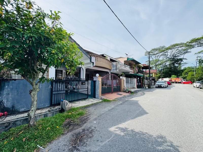 Rumah Teres 2-Tingkat untuk Dijual di Taman Selayang Utama (Selayang) - Fauran Nawawi - PropertyGuru.com.my