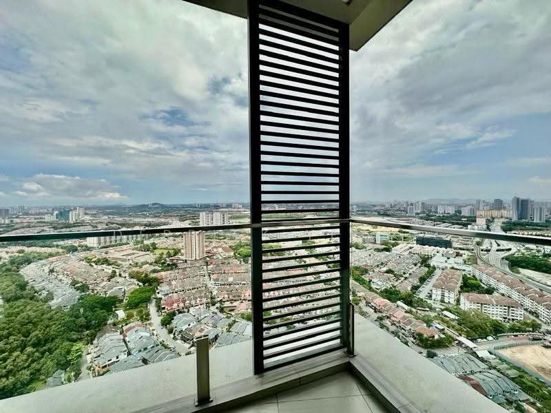 Kondominium untuk Dijual di Sky Condominium (Skyz Residence) - Derrick Yeong - View - PropertyGuru.com.my