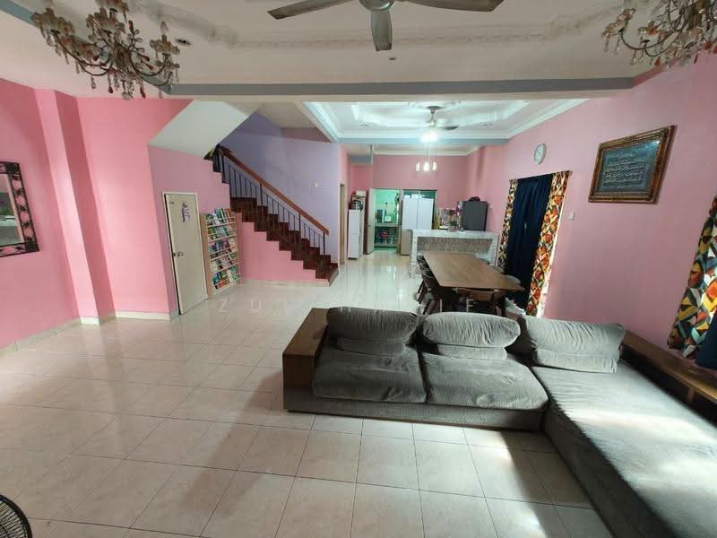 2-storey Terraced House for Sale in Bandar Seri Putra (Bangi) - Zul Hasif - PropertyGuru.com.my