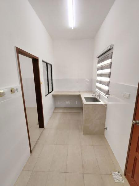 2-storey Terraced House for Rent in Setia Utama (Setia Alam) - Alwin Lee - Kitchen - PropertyGuru.com.my