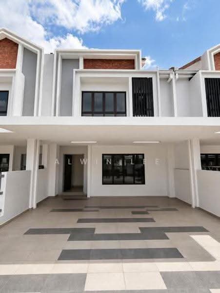 Rumah Teres 2-Tingkat untuk Disewa di Setia Utama (Setia Alam) - Alwin Lee - Exterior - PropertyGuru.com.my