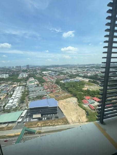 Kediaman Servis untuk Disewa di Serviced Residence @ The Louvre @ Country Heights - Siti Haila - Exterior - PropertyGuru.com.my
