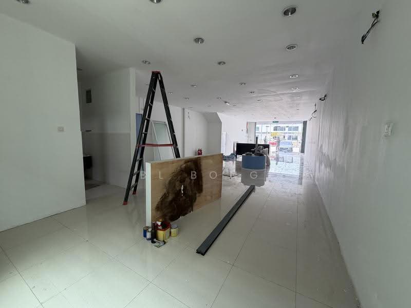 Shop / Office for Rent in Taman Limbongan Jaya (Klebang) - BL Bong - Interior - PropertyGuru.com.my