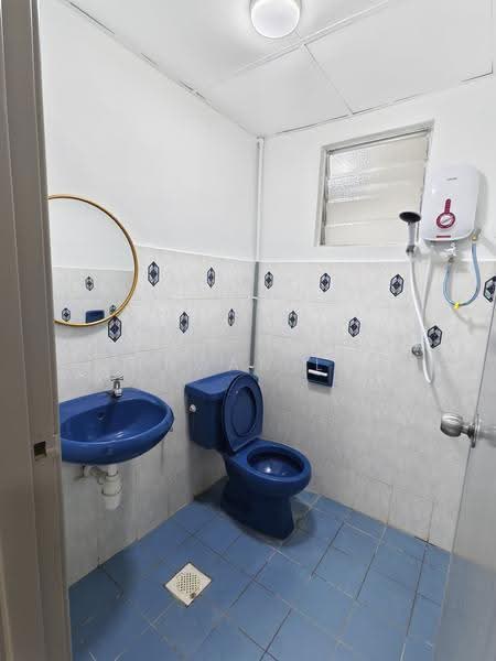 Condominium for Rent at Puncak Seri Kelana - Duncan Lee - Bathroom - PropertyGuru.com.my