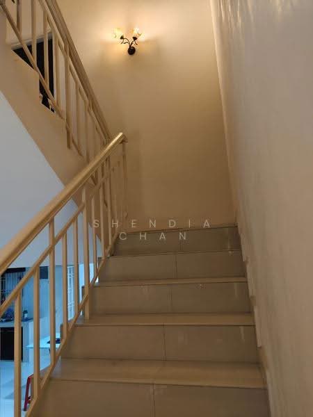 2-storey Terraced House for Sale in Taman Tasik Prima (Puchong) - Geok Bee Chan - Corridor - PropertyGuru.com.my