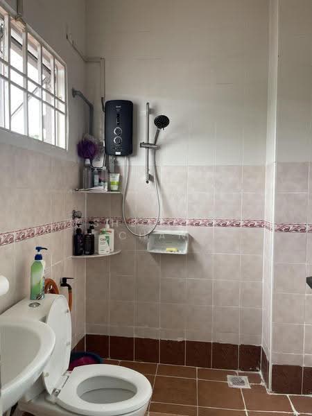 2-storey Terraced House for Sale in Taman Tasik Prima (Puchong) - Geok Bee Chan - Bathroom - PropertyGuru.com.my