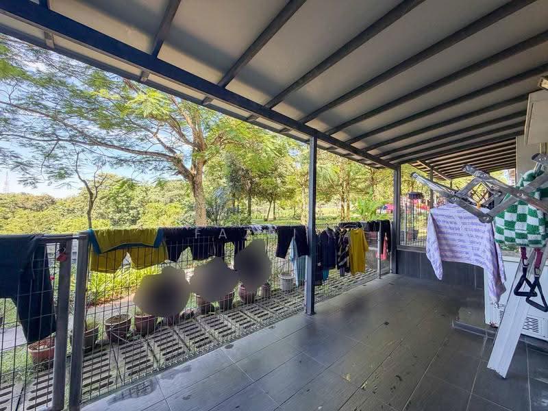 3-storey Terraced House for Sale in Puchong (Selangor) - Fazri . - Balcony - PropertyGuru.com.my