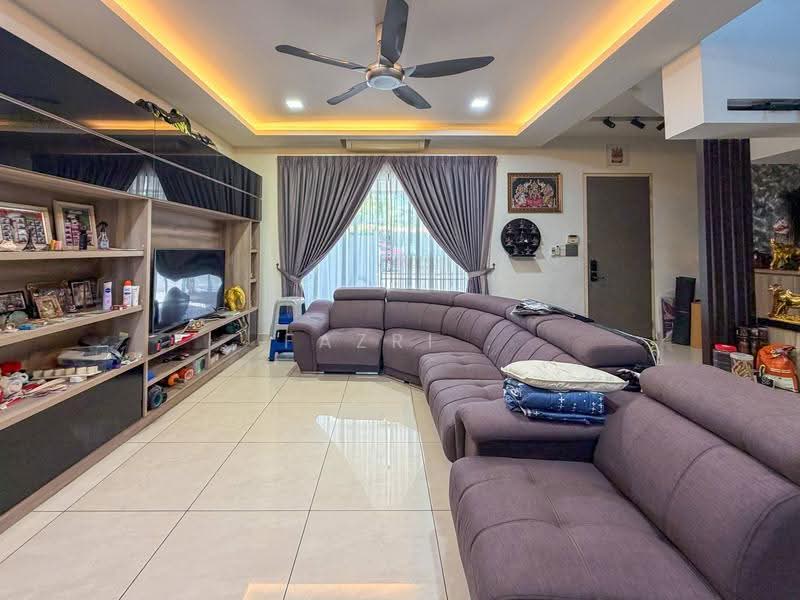 3-storey Terraced House for Sale in Puchong (Selangor) - Fazri . - Living Room - PropertyGuru.com.my