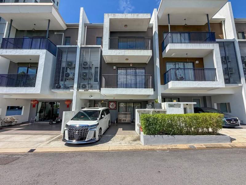 3-storey Terraced House for Sale in Puchong (Selangor) - Fazri . - Exterior - PropertyGuru.com.my