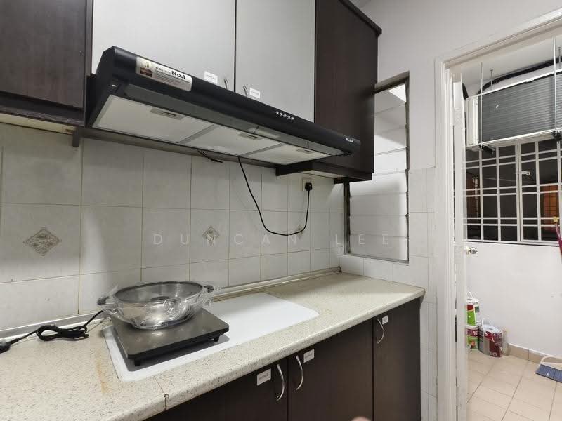 Condominium for Rent at Puncak Seri Kelana - Duncan Lee - Kitchen - PropertyGuru.com.my