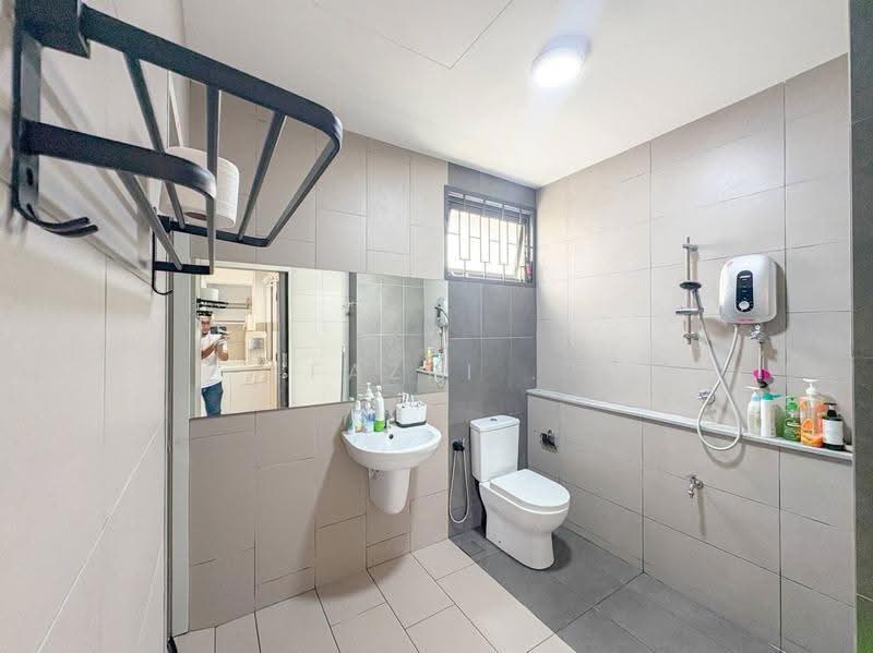 2-storey Terraced House for Sale in Elmina (Shah Alam) - Fazri . - Bathroom - PropertyGuru.com.my