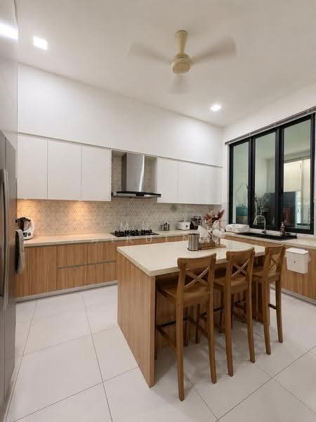 Semi-Detached House for Sale in Alam Impian (Shah Alam) - Muhd Khairulnawawi Kamaruddin - Kitchen - PropertyGuru.com.my