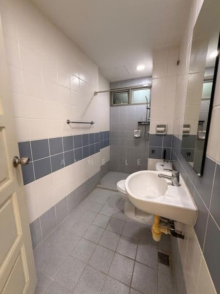 Condominium for Sale at Diamond Villa Condominium - Anne Lee - Bathroom - PropertyGuru.com.my