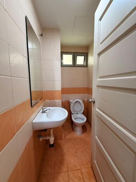Condominium for Sale at Diamond Villa Condominium - Anne Lee - Bathroom - PropertyGuru.com.my