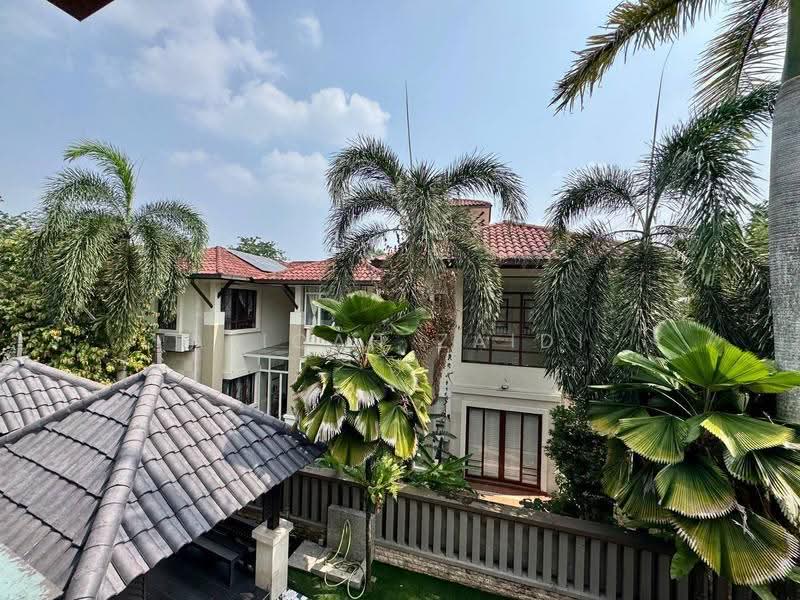 Semi-Detached House for Sale in Bukit Jelutong (Shah Alam) - Afiqah zaidi - Exterior - PropertyGuru.com.my