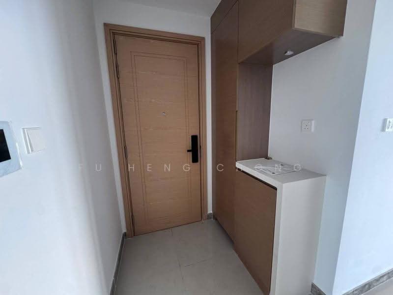 Kondominium untuk Dijual di R&F Princess Cove Phase 2-Seine Region - Fu Heng Chong - Entrance - PropertyGuru.com.my