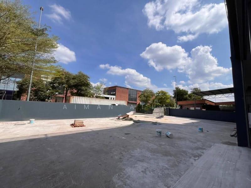 Factory for Rent in Taman Subang Perdana (Sungai Buloh) - Aiman Allam - Exterior - PropertyGuru.com.my