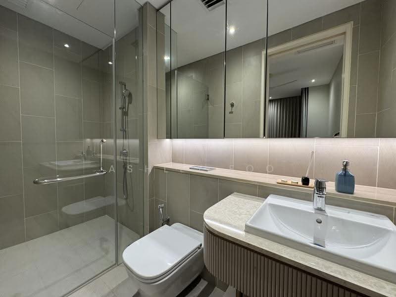 Service Residence for Rent at Southpoint Residences - Ashley Foo - 2nd Bathroom (Attached) - PropertyGuru.com.my