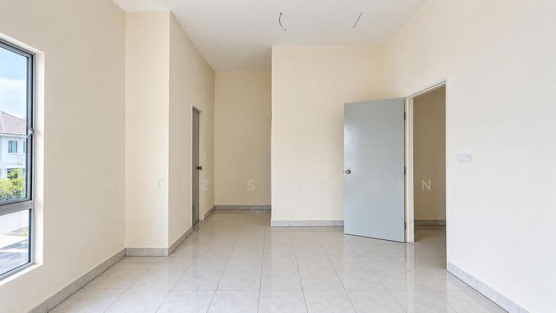 Semi-Detached House for Sale in Puncak Alam (Selangor) - Hafiz Sulaiman - Interior - PropertyGuru.com.my
