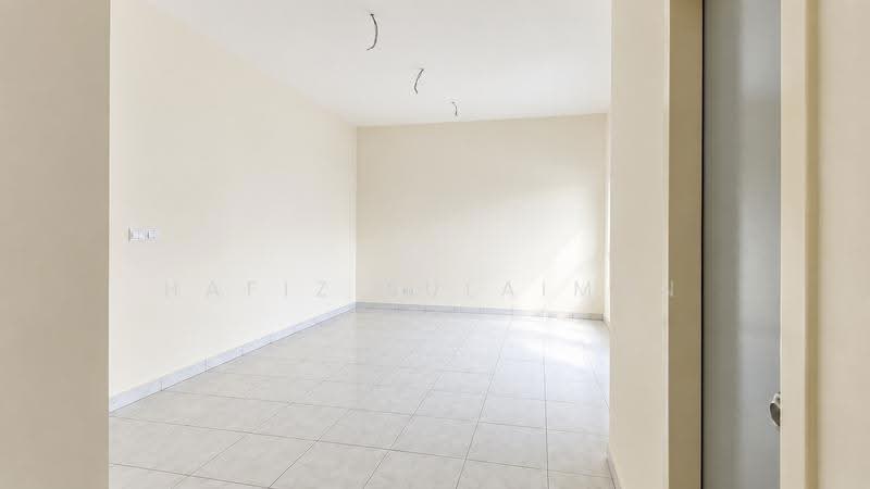 Semi-Detached House for Sale in Puncak Alam (Selangor) - Hafiz Sulaiman - Interior - PropertyGuru.com.my