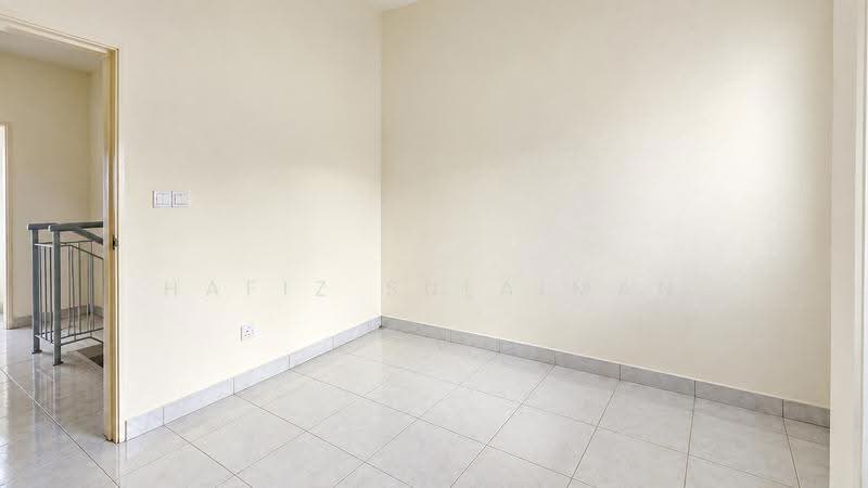 Semi-Detached House for Sale in Puncak Alam (Selangor) - Hafiz Sulaiman - Interior - PropertyGuru.com.my