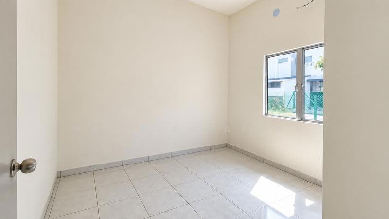 Semi-Detached House for Sale in Puncak Alam (Selangor) - Hafiz Sulaiman - Interior - PropertyGuru.com.my