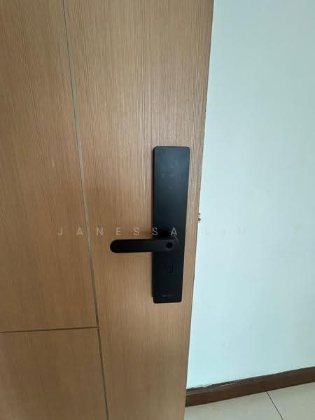 Service Residence for Rent at Paragon Residences @ Straits View - Janessa Lim - Entrance - PropertyGuru.com.my
