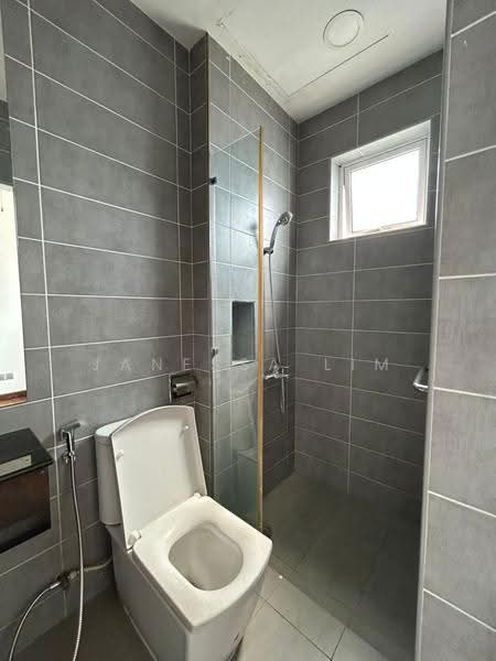 Service Residence for Rent at Paragon Residences @ Straits View - Janessa Lim - Bathroom - PropertyGuru.com.my