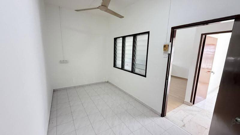 1-storey Terraced House for Sale in Kluang (Johor) - Elena Lim - Interior - PropertyGuru.com.my
