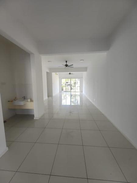 Rumah Teres untuk Disewa di Bandar Tropicana Aman (Telok Panglima Garang) - Aiman Samsul - Interior - PropertyGuru.com.my