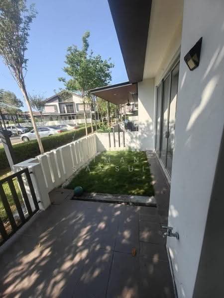 Rumah Teres untuk Disewa di Bandar Tropicana Aman (Telok Panglima Garang) - Aiman Samsul - Exterior - PropertyGuru.com.my