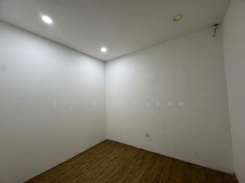 Shop / Office for Rent in Taman Universiti (Skudai) - Jit Sin Cheah - Interior - PropertyGuru.com.my