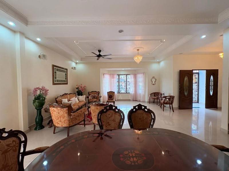 Semi-Detached House for Sale in Prima Saujana (Kajang) - Aiman Allam - Living Room - PropertyGuru.com.my