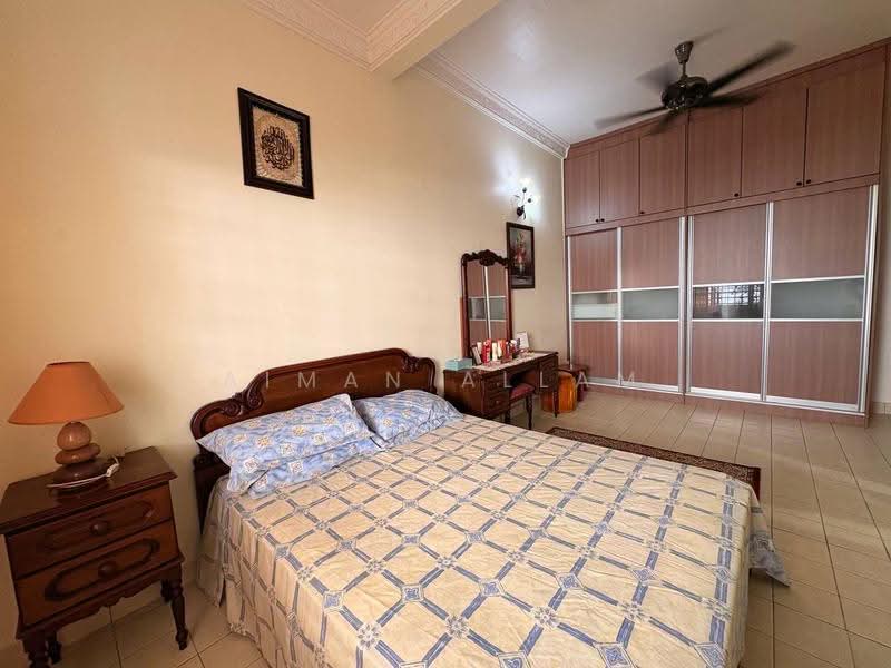 Semi-Detached House for Sale in Prima Saujana (Kajang) - Aiman Allam - Bedroom - PropertyGuru.com.my