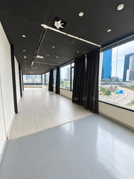 Office for Rent in Pudu (KL City Centre) - Jay Choo - Corridor - PropertyGuru.com.my