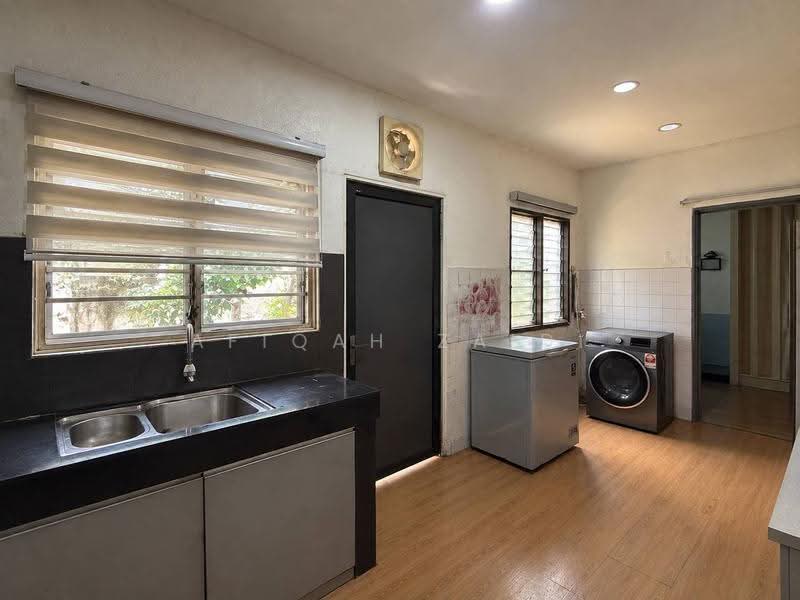1.5-storey Terraced House for Sale in Keramat (Kuala Lumpur) - Afiqah zaidi - Kitchen - PropertyGuru.com.my