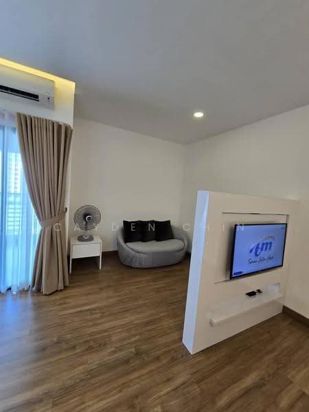 Kediaman Servis untuk Disewa di Symphony Tower (Menara Simfoni) - Cayden Chin - Living Room - PropertyGuru.com.my