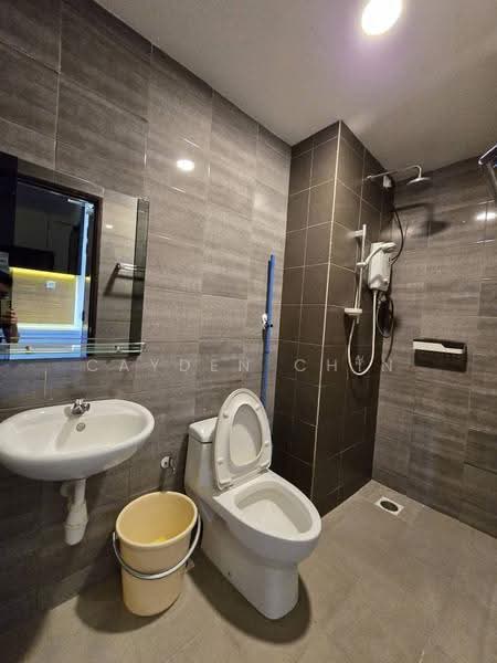 Kediaman Servis untuk Disewa di Symphony Tower (Menara Simfoni) - Cayden Chin - Bathroom - PropertyGuru.com.my